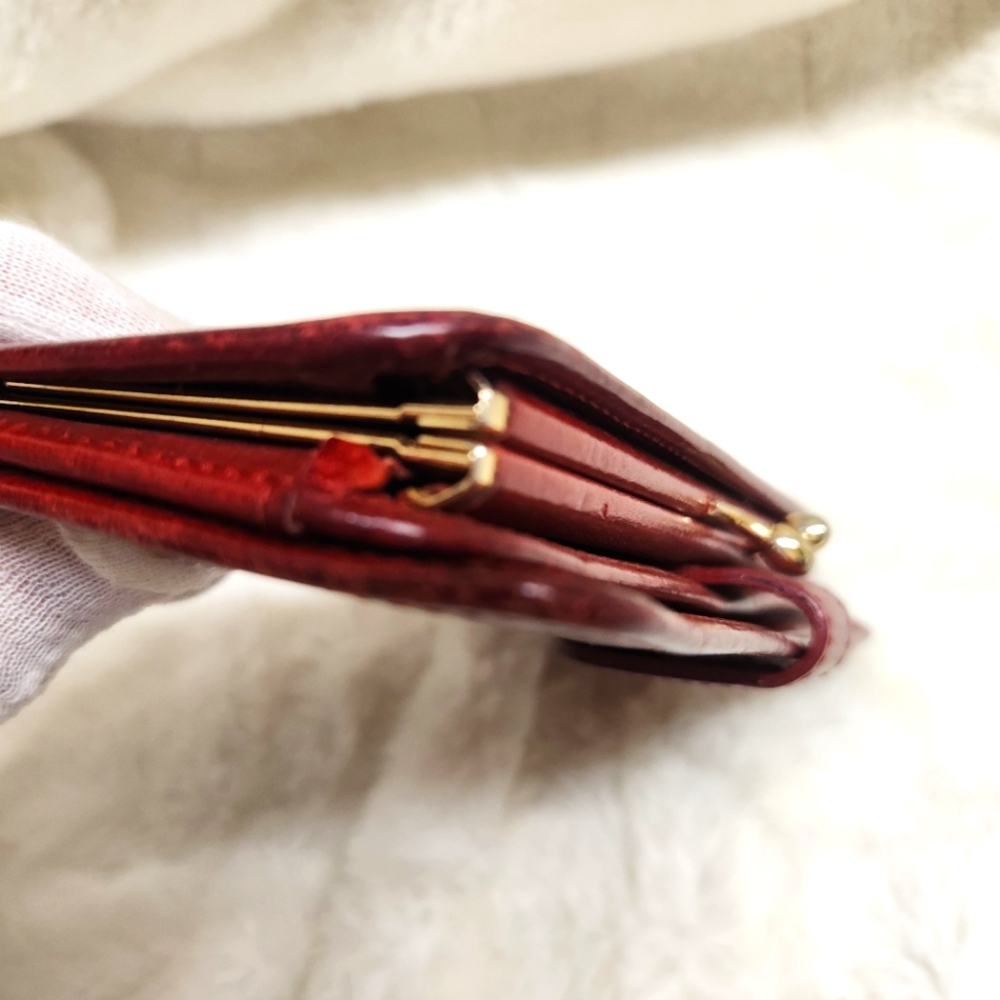 NYC Coach Billfold - Picture 7 of 15